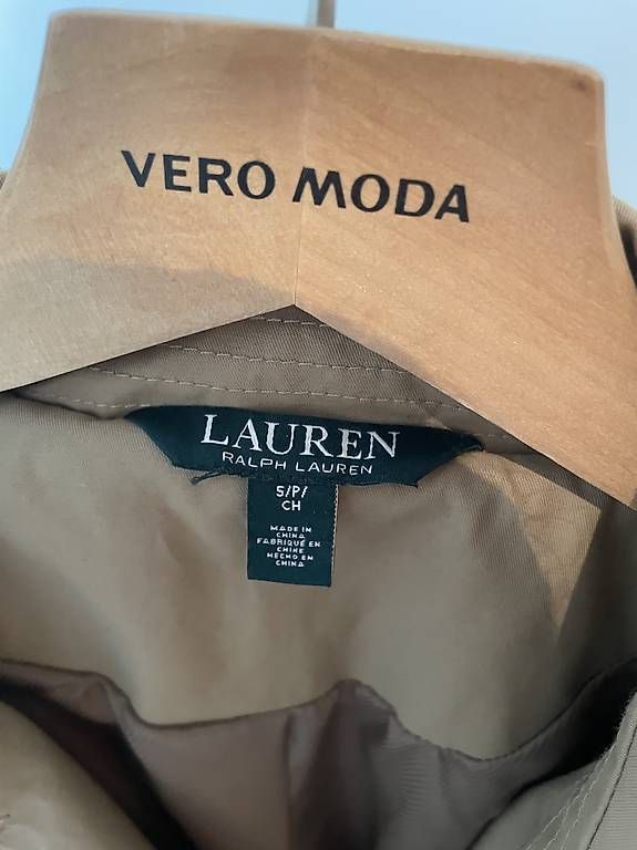 Cappotti: Ralph Lauren Trench Coat – Usato da Baar venduto da LiliMM 2