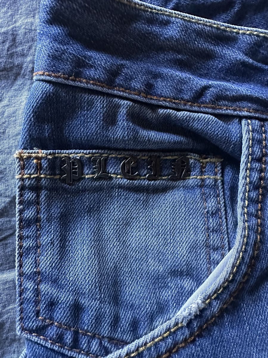 Philipp Plein Jeans: Philipp Plein Jeans  – Gebraucht aus Burgdorf von N.O.C. 2
