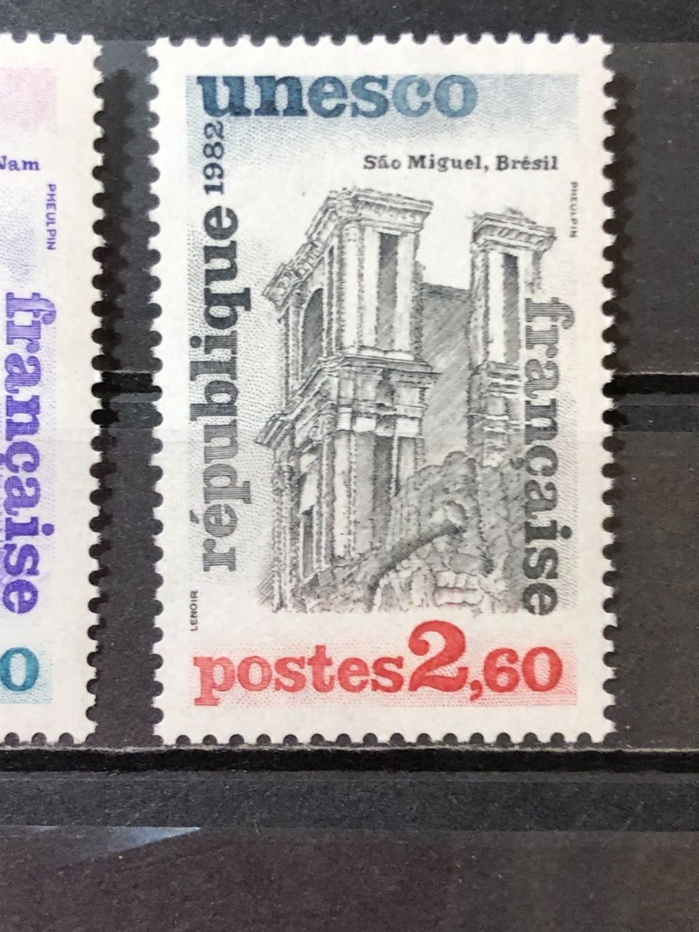 Tutti i francobolli: Paire UNESCO Neufs** 1982 – Nuovo e nell'imballaggio originale da Lausanne venduto da ffhoud 2