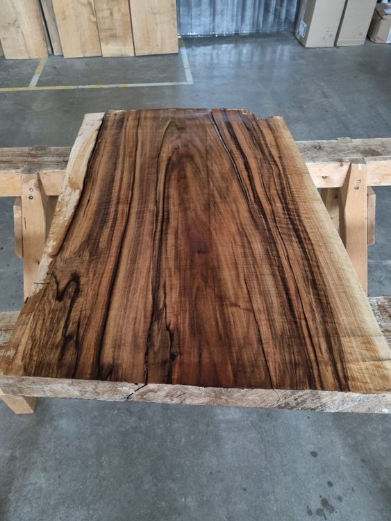 Articoli in legno: Nussbaum Klotzbretter Edelholz Walnut – Usato da Rheineck venduto da Dein_Wunschholz 9