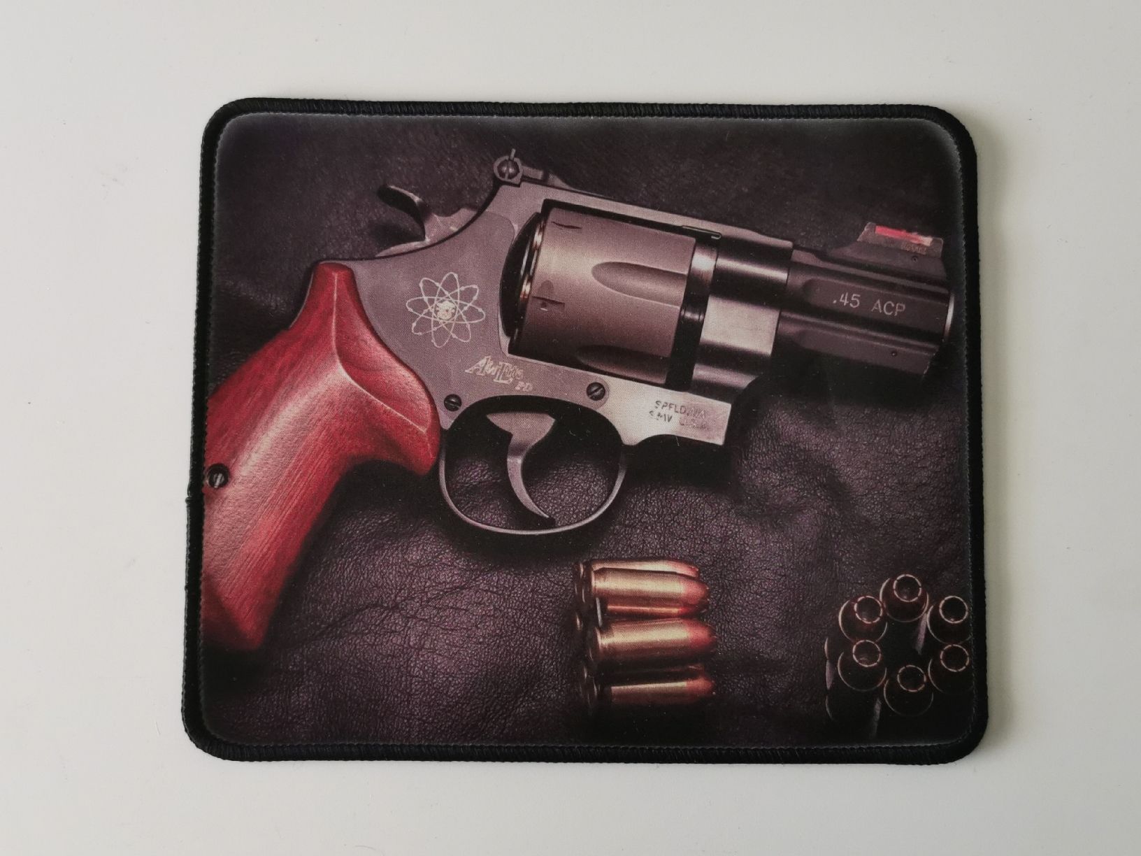 Tappetini per mouse: Mouse Pad (11) – Usato da Aarau venduto da bro_9zsg
