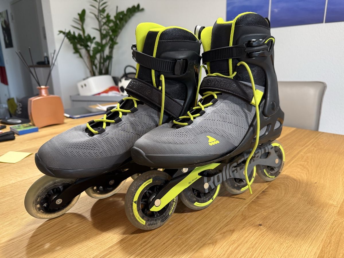 Pattini in linea & Pattini a rotelle: Rollerblade Inline Skates Grösse 46 wie neu ab 1CHF – Nuovo (secondo la descrizione) da Wallisellen venduto da FabianB 1