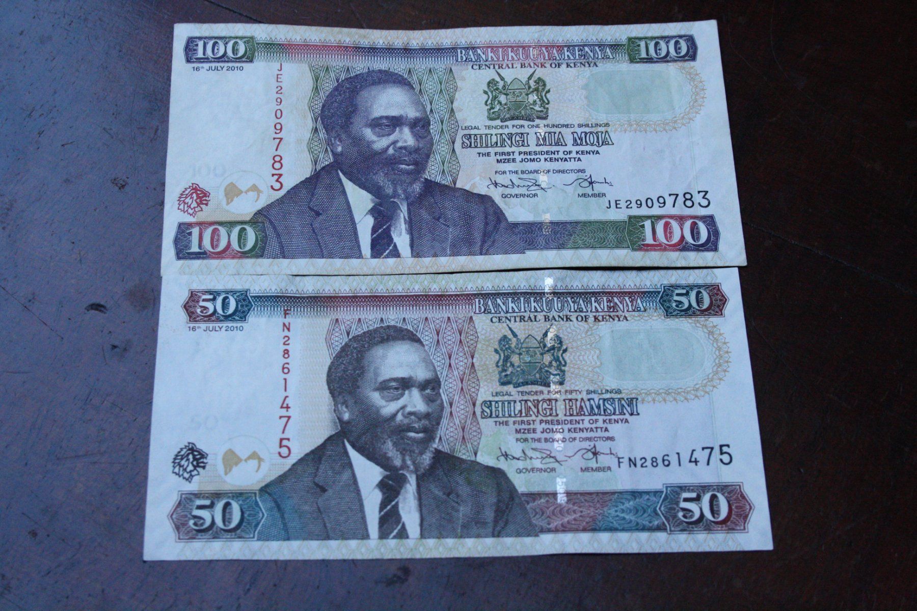 Billets de banque: Kenia  2010 – D'occasion à Cormondrèche par Hermes.monnaies