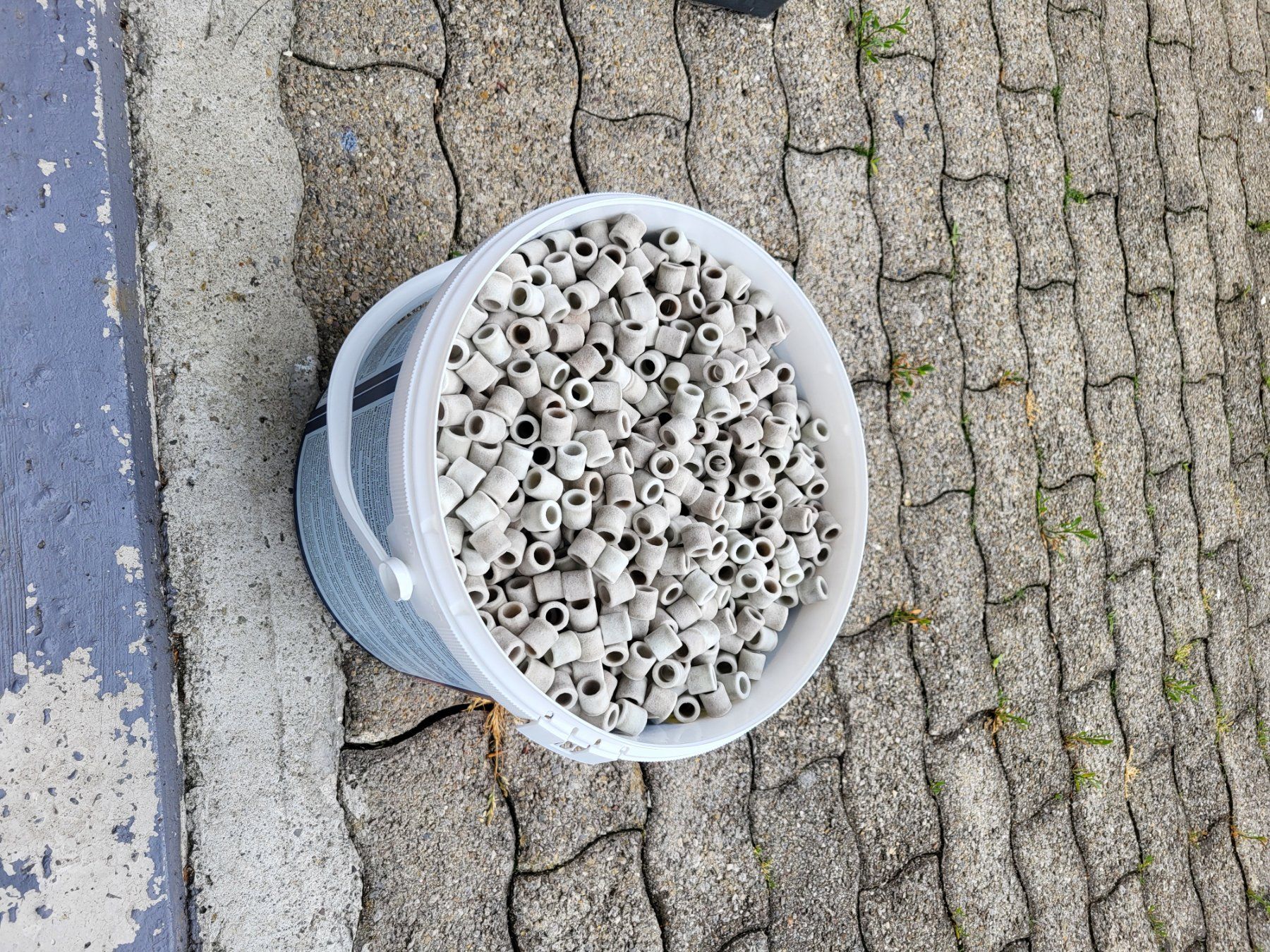 Filtri: sera Siporax 15mm 10 Liter – Usato da Schwanden venduto da kisi79
