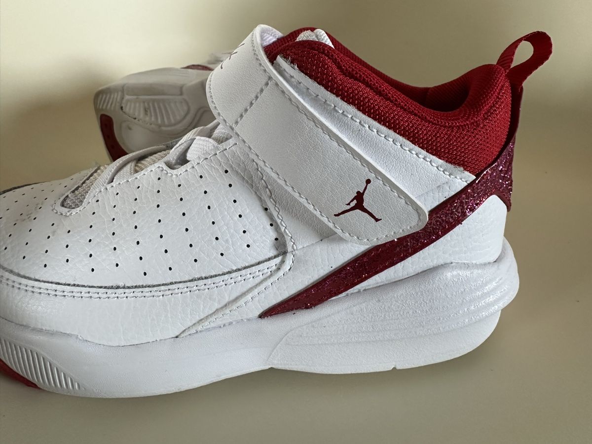 Jordan Scarpe per ragazzi: Jordan Max Aura 5 Kids Sneaker size 30 – Nuovo (secondo la descrizione) da Zürich venduto da Heisenberg27 3