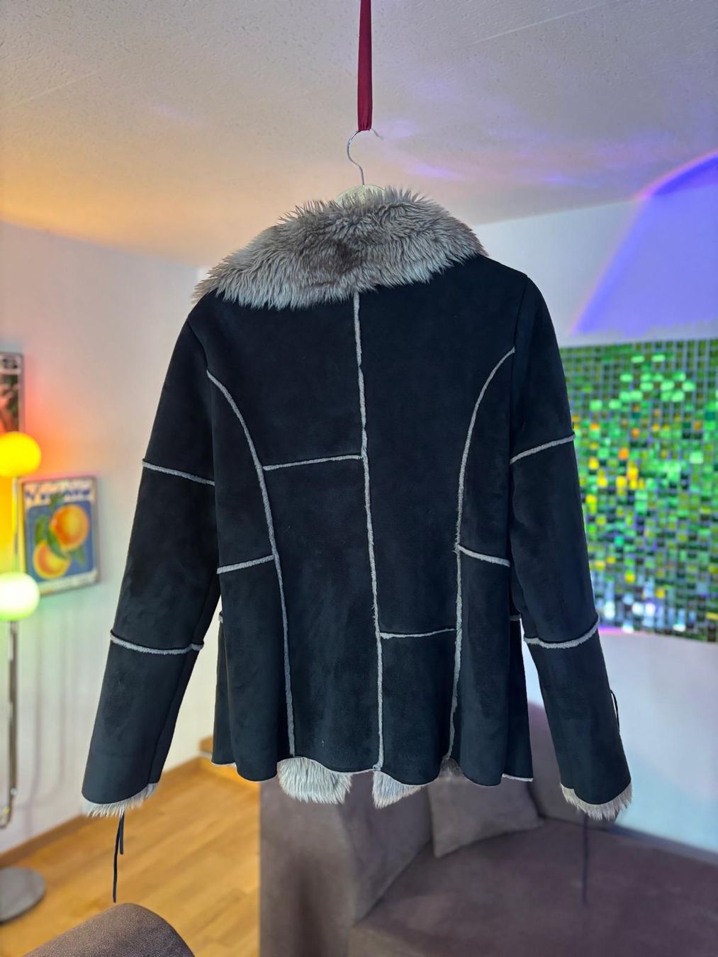 Giacche: Veste fausse fourrure brune – Usato da Vevey venduto da LaFripdesChris 1