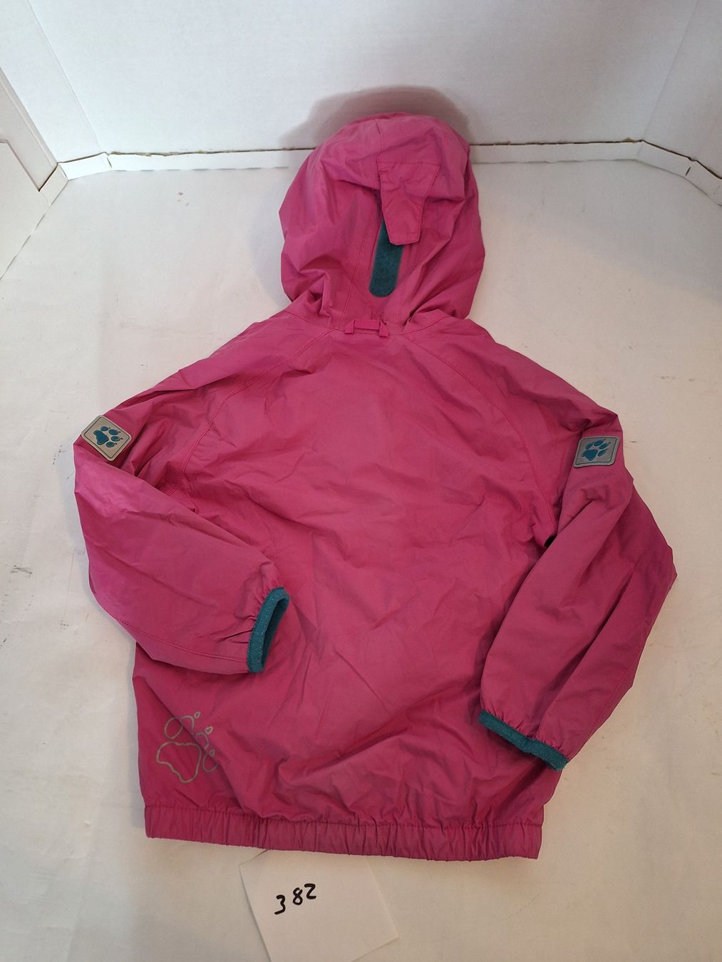 Jack Wolfskin Giacche & Cappotti: Jacke Jack Wolfskin Mädchen 104 – Usato da Chur venduto da copino 1