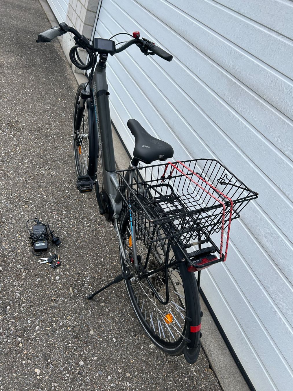 Trelago Biciclette: Trelago Glider E-Bike mit Tiefeneinstieg – Usato da Uster venduto da Joelsimondunja 2
