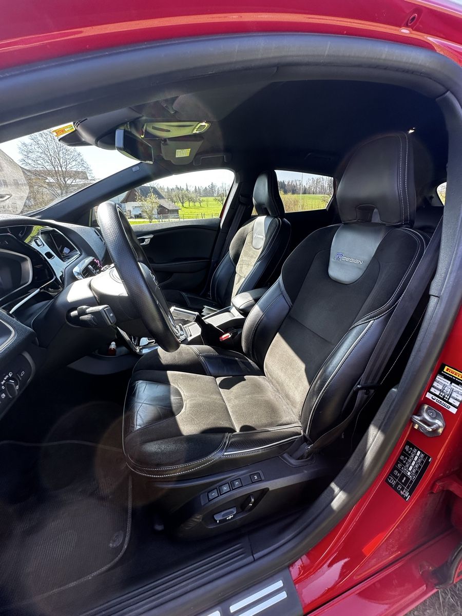 Volvo Automobili: Volvo V40 Sport 200 – Usato da Amlikon-Bissegg venduto da buerkin 7