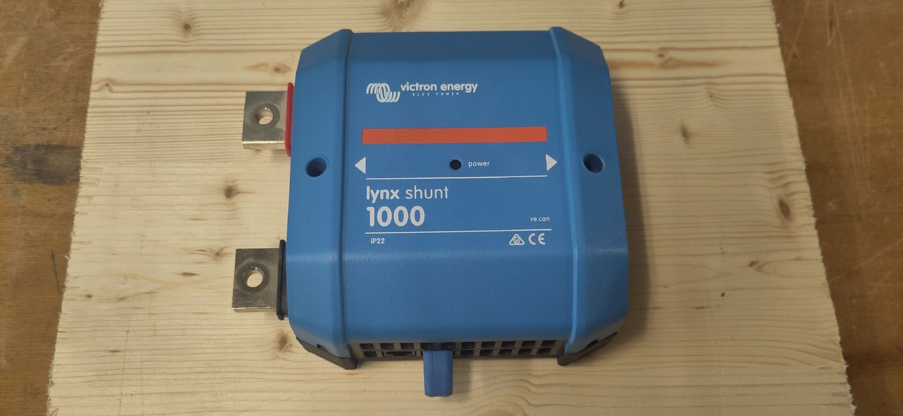 Alimentazione elettrica: Victron Lynx 1000 Shunt – Usato da Liebefeld venduto da robi15blue