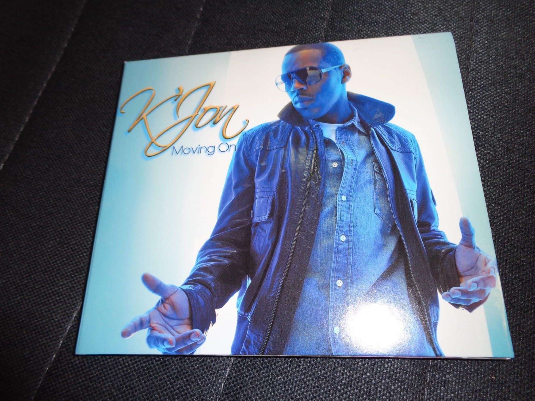 CD: K'JON Moving On CD – Usato da Olten venduto da Disc-Ausverkauf
