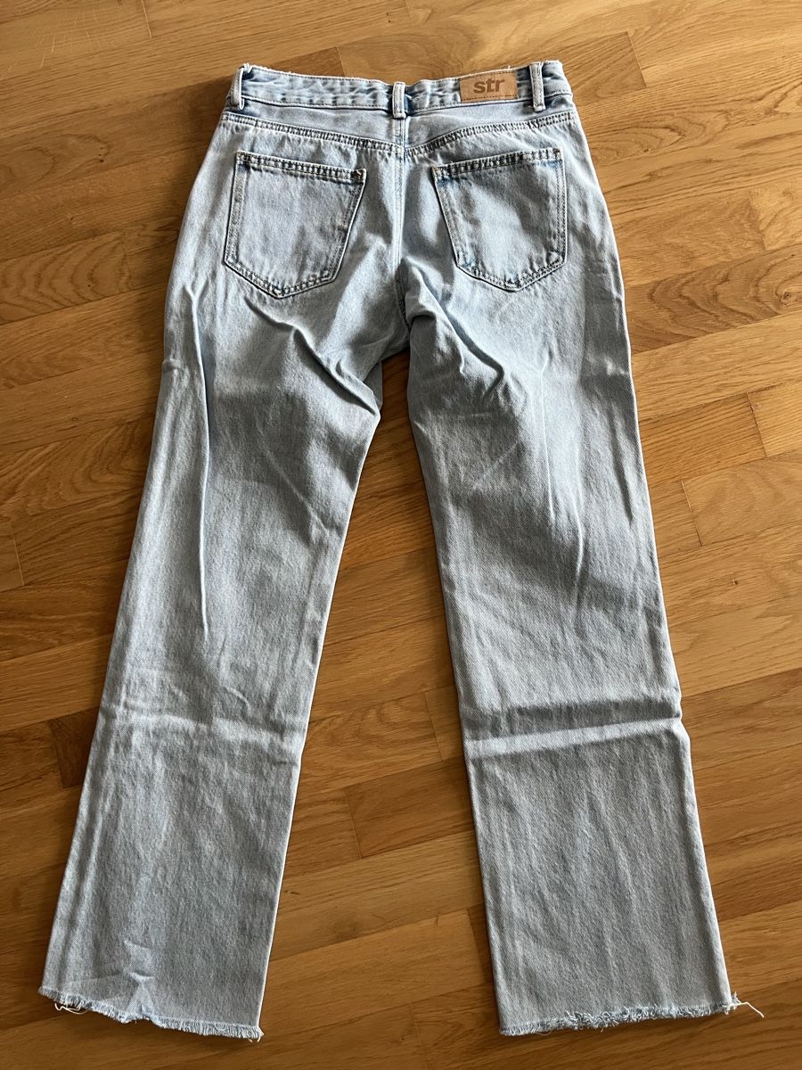 Stradivarius Jeans: Stradivarius Jeans, Grösse 34 – Usato da Frauenfeld venduto da heyLani 2