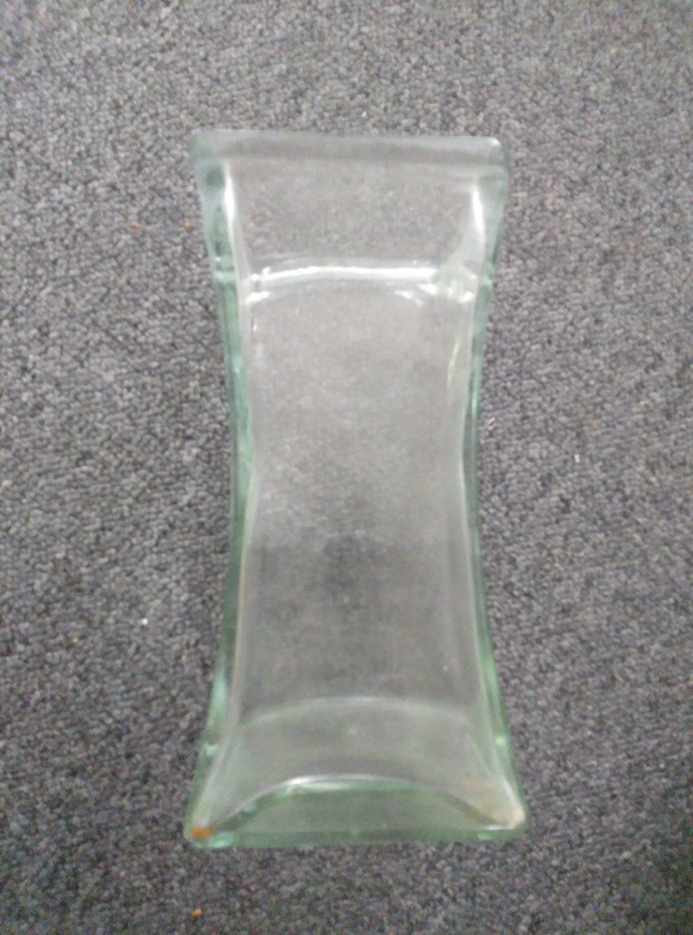 Vasen & Gefässe: Glasvase 22cmx 10cm – Gebraucht aus Schöfflisdorf von cri_8gn5