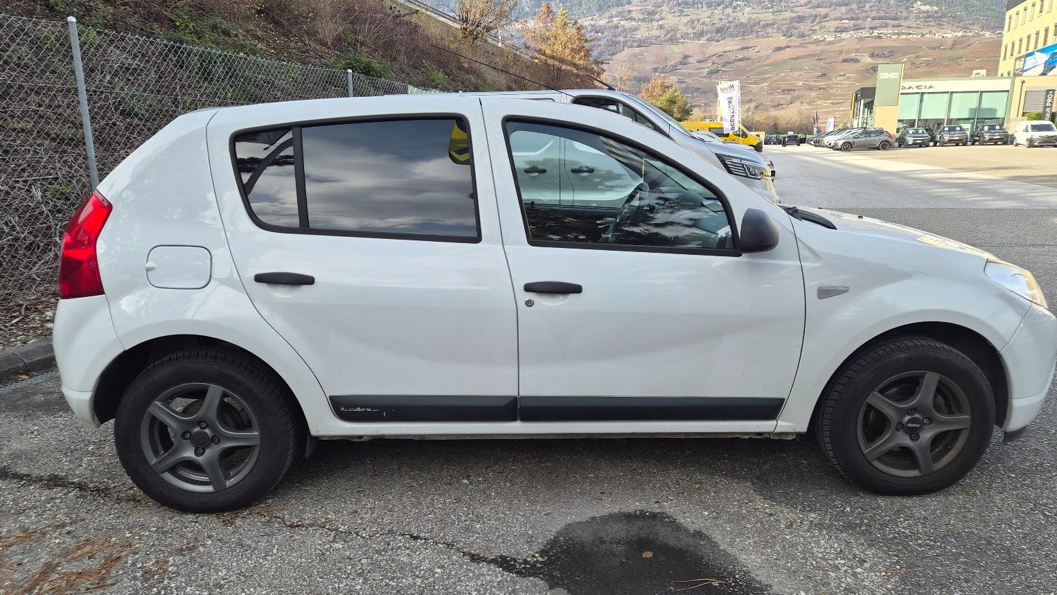 Dacia Automobili: Dacia Sandero 1.6 Blackline – Usato da Conthey venduto da garagedunord 2