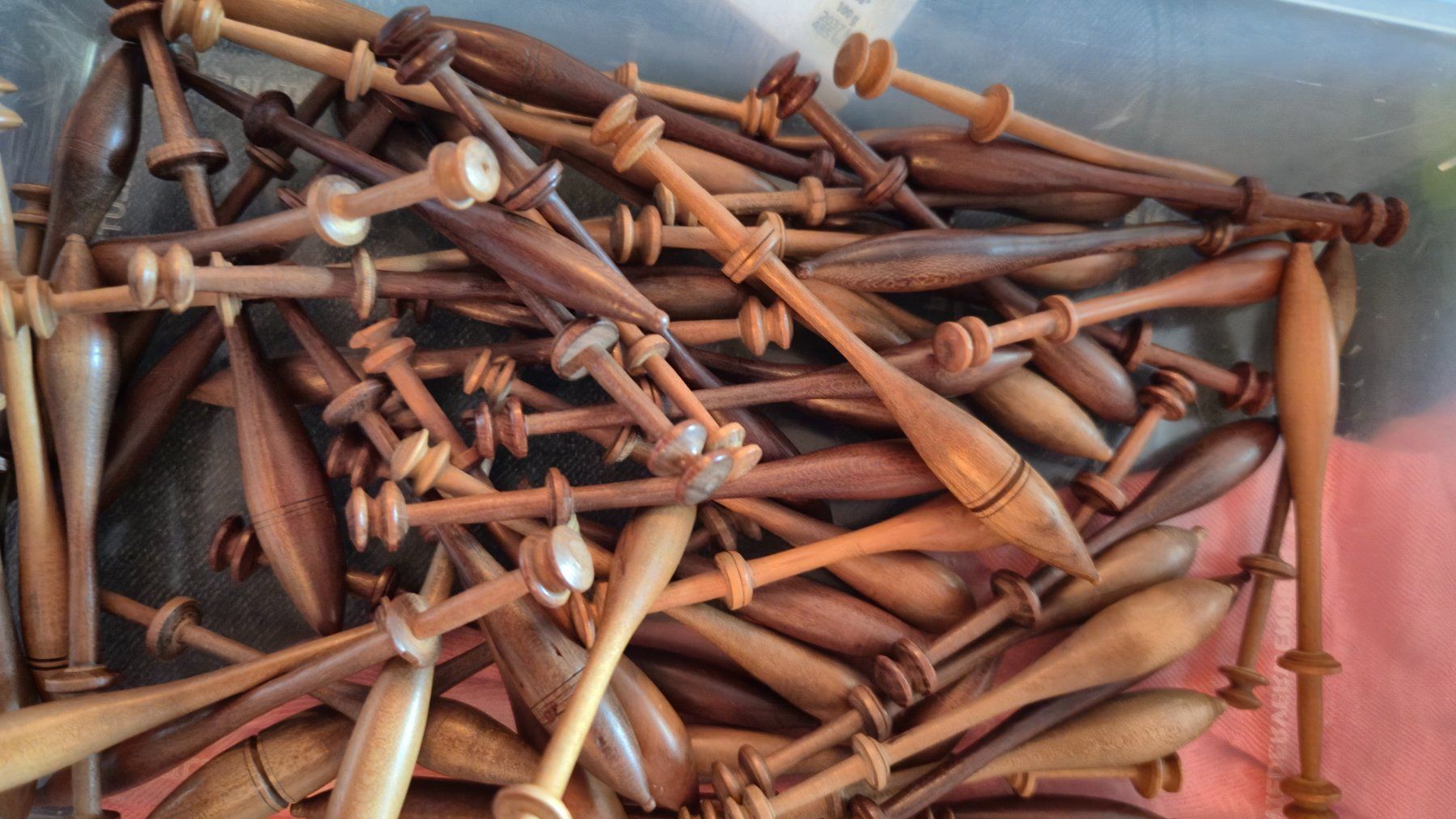 Holzartikel: Fuseaux pour dentelle – Gebraucht aus Muraz (Collombey) von Kiriwi 1