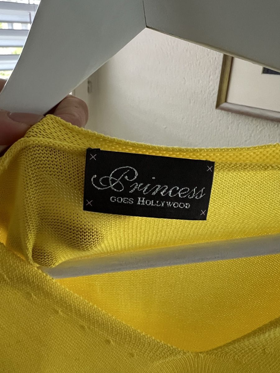 Princess goes hollywood Pullover & Sweatshirts: Princess goes Hollywood – Gebraucht aus Baar von kri_m7t2 2