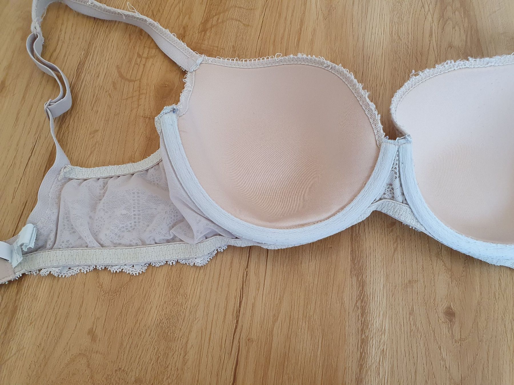 Simone Pérèle Altra biancheria intima: Simone Perele Damen  BH  - nude -  70 E – Usato da Heinrichswil venduto da sabi2809 2
