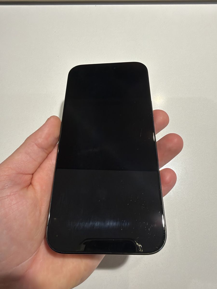 Apple Portables: iPhone 16 Pro Max 256GB  – D'occasion à Wohlenschwil par Rabbithole7 1
