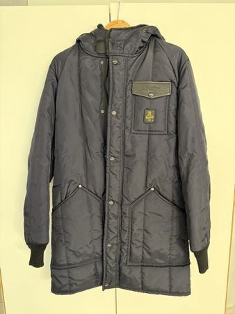 Warme Winterjacke von RefrigiWear, Dunkelblau, Grösse M