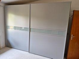 Schrank