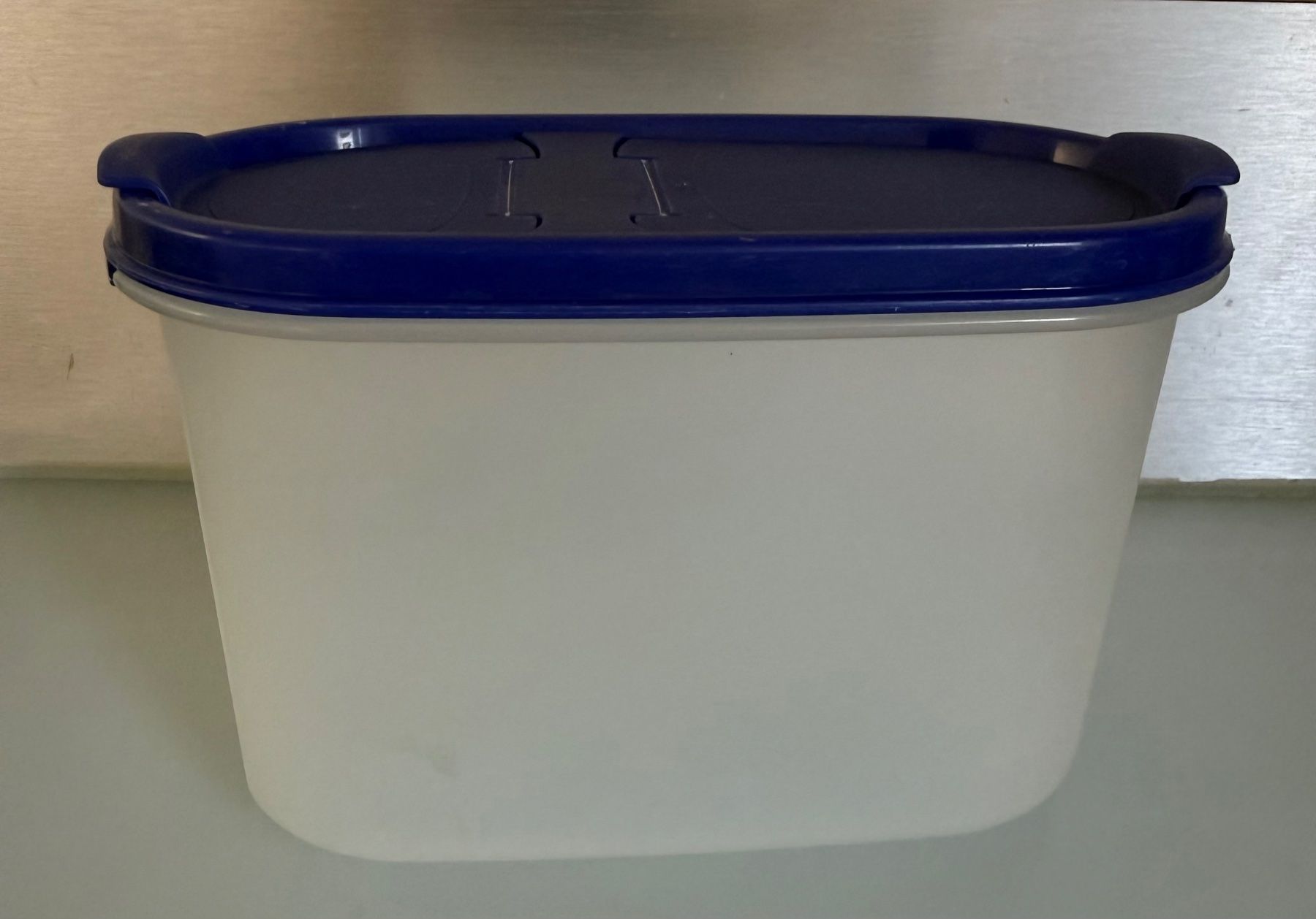 Behälter & Ähnliches: Tupperware Vorratsdose 1.1 l, blau – Gebraucht aus Niederhasli von Erwied 2