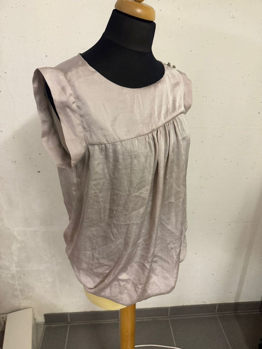 T-Shirts: Schwangerschaftsshirt, Grösse M – Gebraucht aus Männedorf von Schnaeppchen05