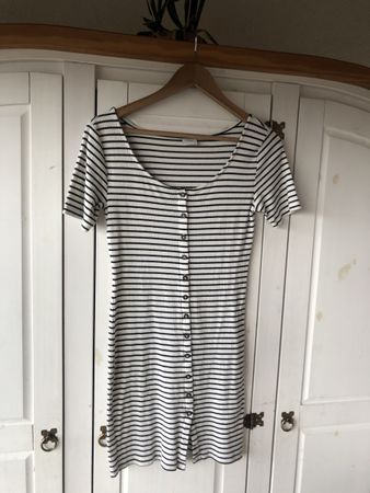 Kleid, Grösse S