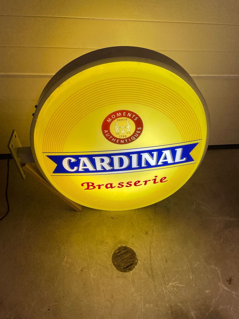 Lampade: Cardinal Bier Leuchtreklame – Usato da Ettingen venduto da Donald4107 1