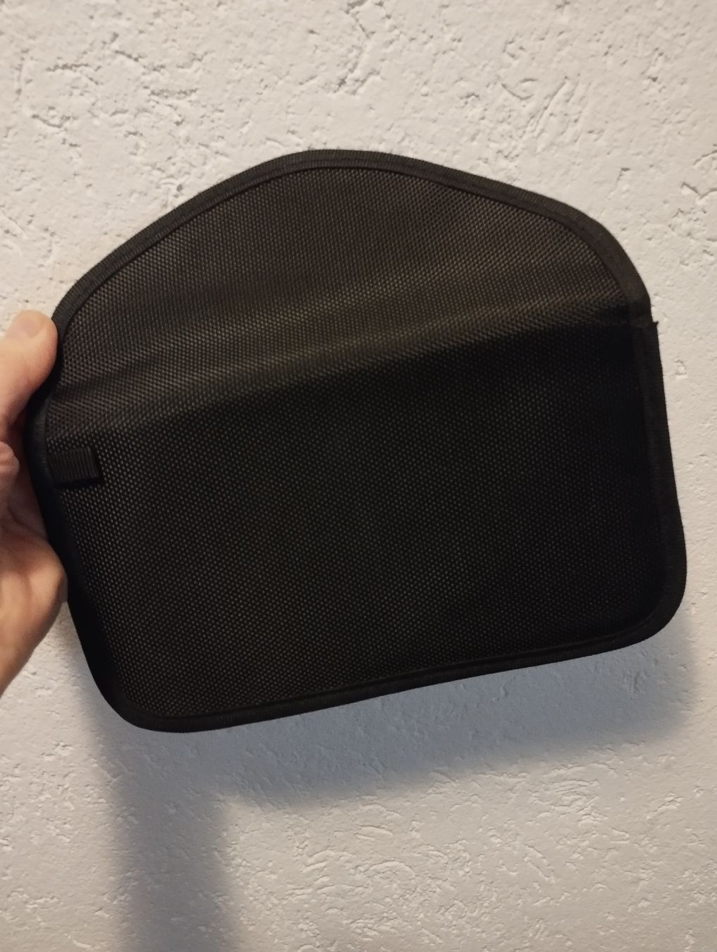 Borse: Anti-Trecking Handyhülle XXL – Nuovo e nell'imballaggio originale da Ostermundigen venduto da Dinge1 1