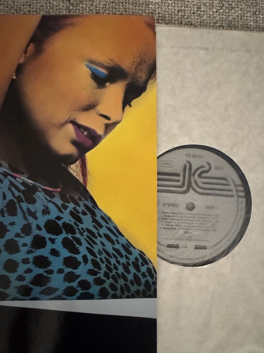Dischi in vinile: Deo - Deo - LP - 80s New Wave/Punk – Usato da Rorbas venduto da BlackstarRecords 2