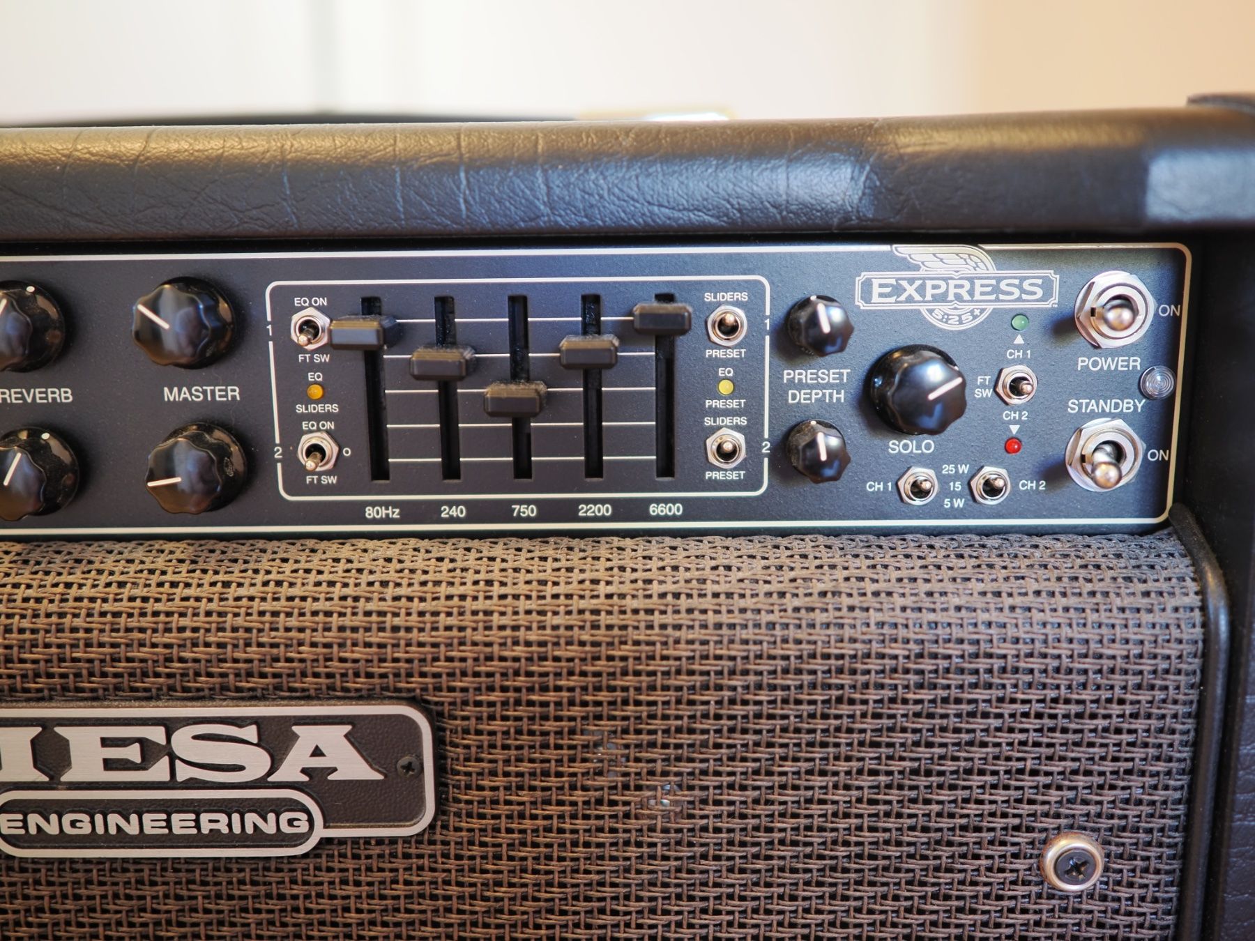 Mesa Boogie Amplificatori: Mesa/Boogie Express 5:25 Plus Combo mit EV EVM 12L Speaker – Usato da Oberrieden venduto da hot_lemon 8