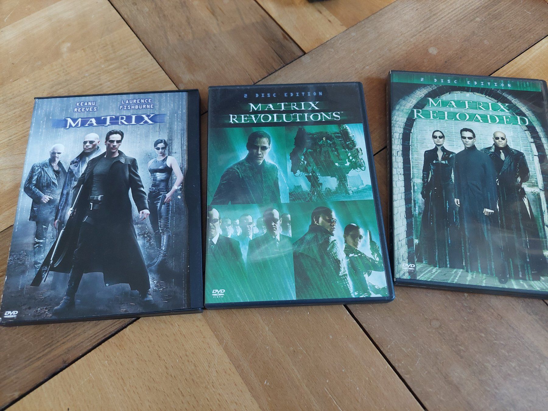 Tutti i DVDs: Matrix Trilogie DVD-Set Teil 1-3 – Usato da Beckenried venduto da Havacola 2