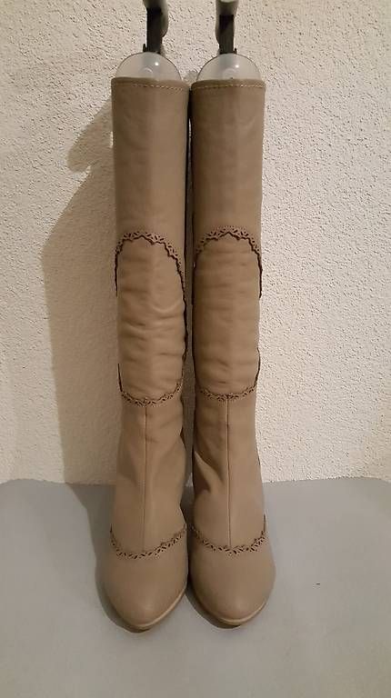Scarpe da donna: NEU Beige Lederstiefel Gr. 35 – Nuovo (secondo la descrizione) da Basel venduto da kri_wd99 1