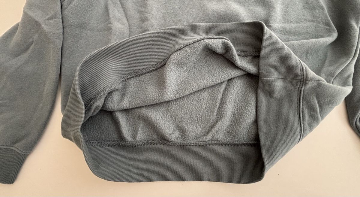 Pullover & Sweatshirts: Pullover AMISU, Grösse S – Gebraucht aus Rain von Denbie 2