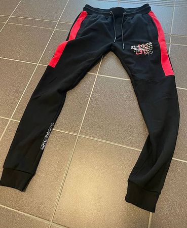 *NEU* Brave Soul Trainerhose M