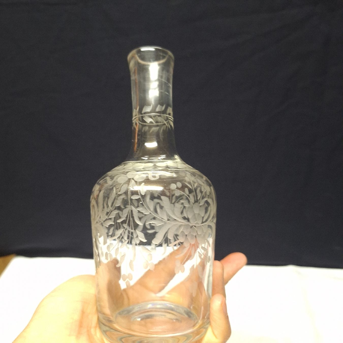 Caraffe: Versand möglich! Glaskaraffe,  Karaffe,  romantisches Muster – Usato da Winterthur venduto da Goldpipau 4