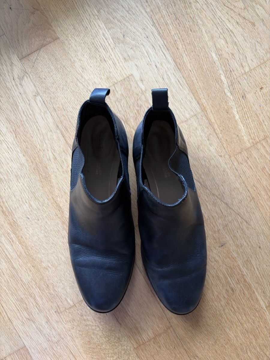 Clarks Scarpe da donna: Clarks Stiefeletten, schwarz, Gr. 40 – Usato da Zürich venduto da pademova 1