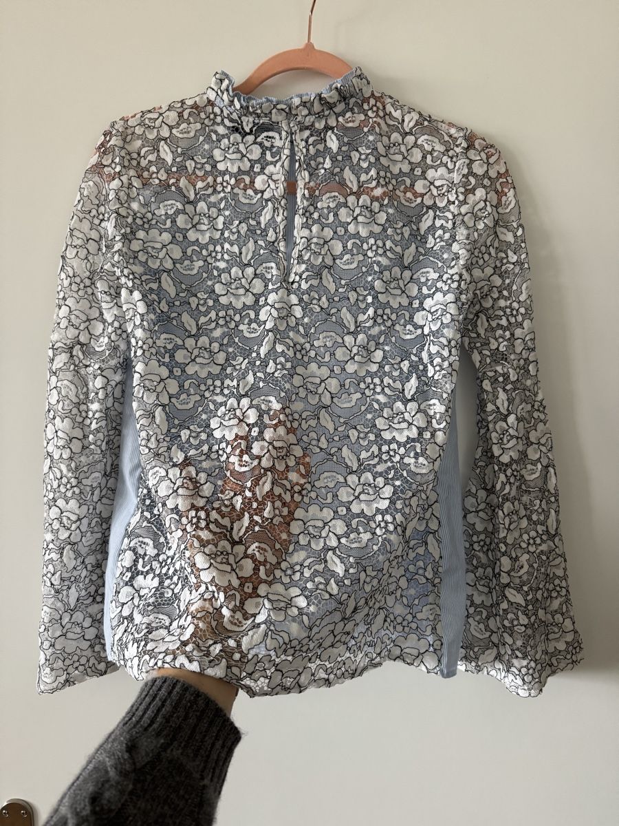 Topshop Camicette: Spitzen Bluse, Gr. 34, blau/weiss, neuwertig – Nuovo (secondo la descrizione) da Zürich venduto da ERueff 2