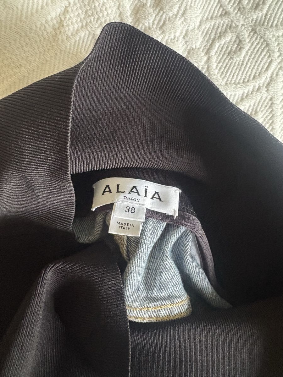 Alaia Jeans: Alaia jeans FR 38 – D'occasion à Zürich par ritzo1 4