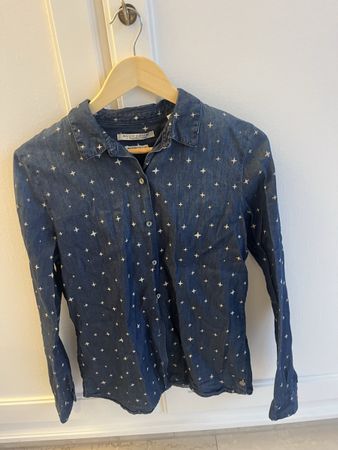 Maison Scotch Jeansbluse mit Sternen Gr. 1, Top Zustand!