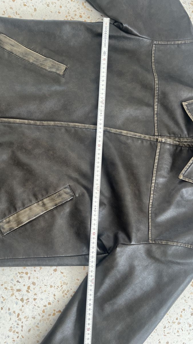 Giacche: Unisex Oversize Lederjacke Yourturn Gr. S – Usato da Tagelswangen venduto da Bomu 8