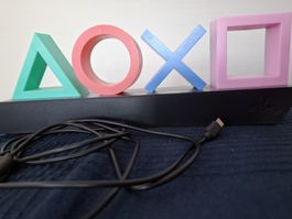 PlayStation Lampe mit Tasten-Symbolen neuwertig