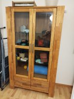 Schrank aus Holz