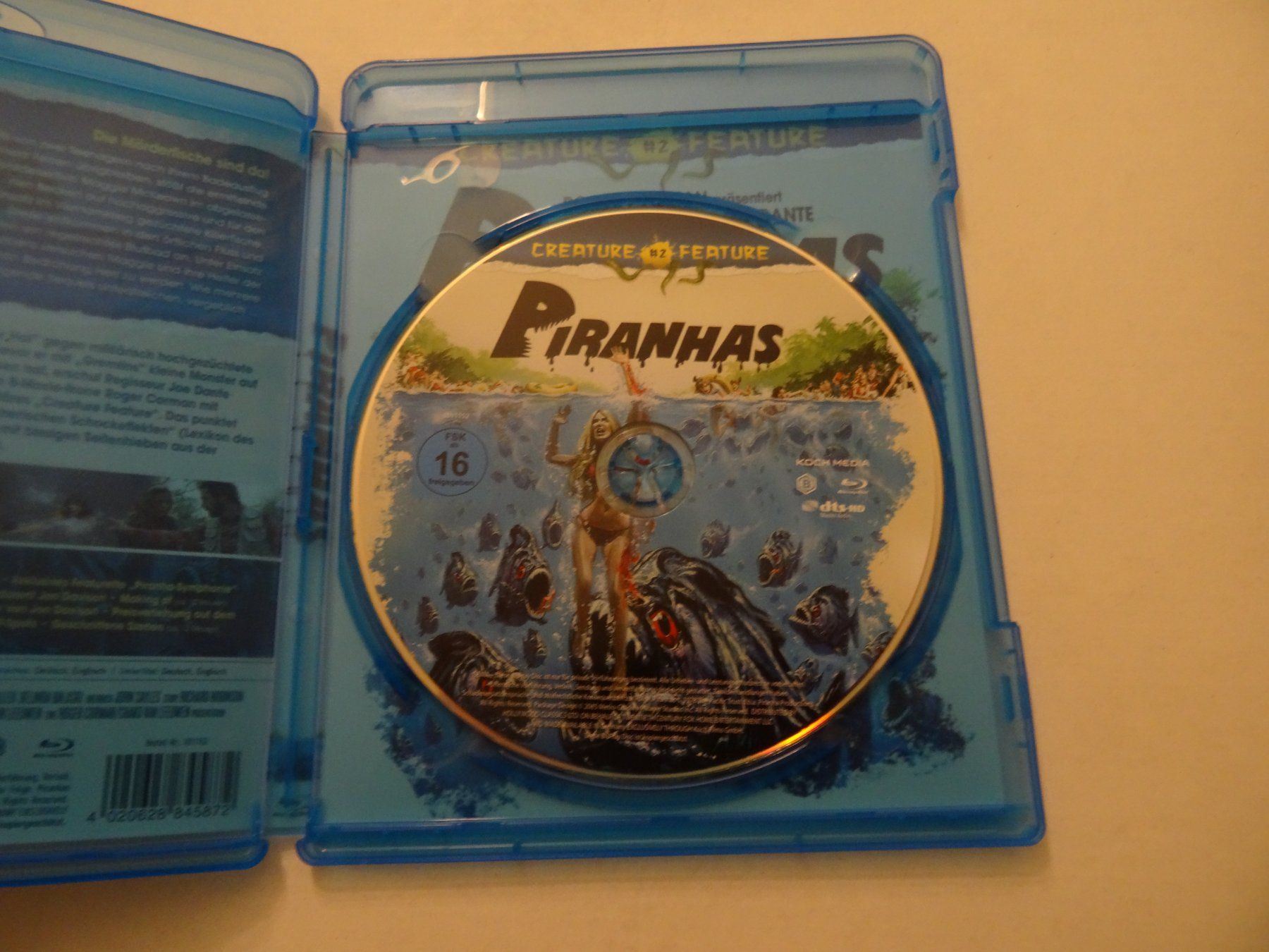Tous les DVDs: Piranhas - Creature Feature, Blu-ray – D'occasion à Olten par Disc-Verkauf 2