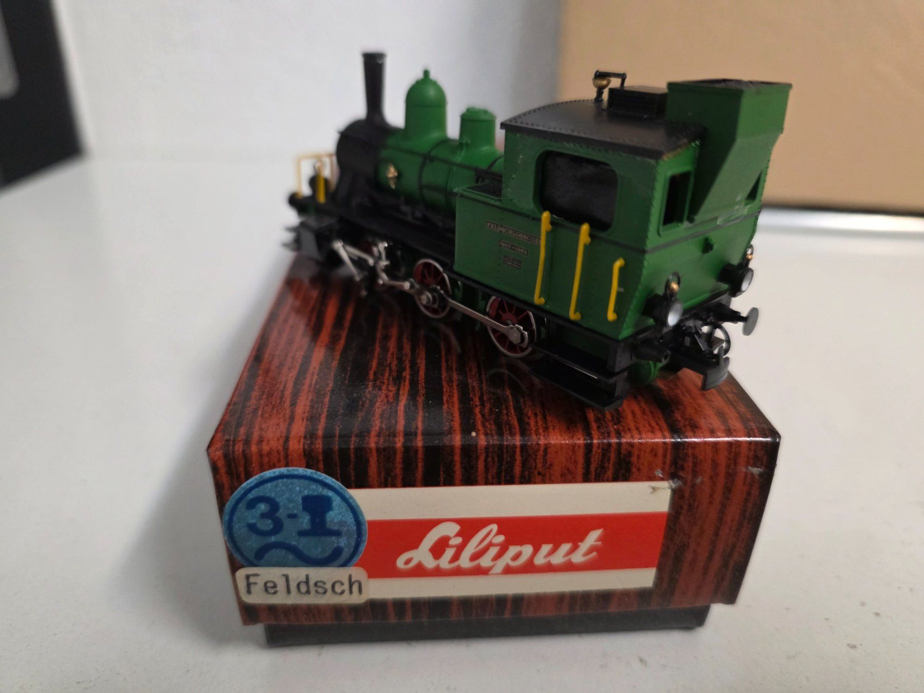 Liliput Modellini di ferrovie: Liliput 3356 E 3/3 "Tigerli Feldschlösschen" dès 1.-fr – Usato da bassecourt venduto da Paolo101 2