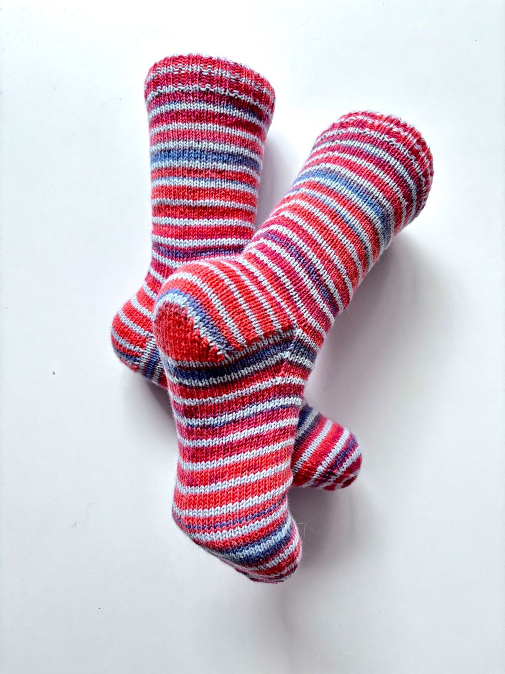 Socken: Fröhliche Ringelsocken, handgestrickt , Grösse 38-40 – Neu und originalverpackt aus Fislisbach von handglismet 1