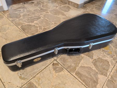 Gitarrenkoffer hartschalen Koffer sehr guter Zustand