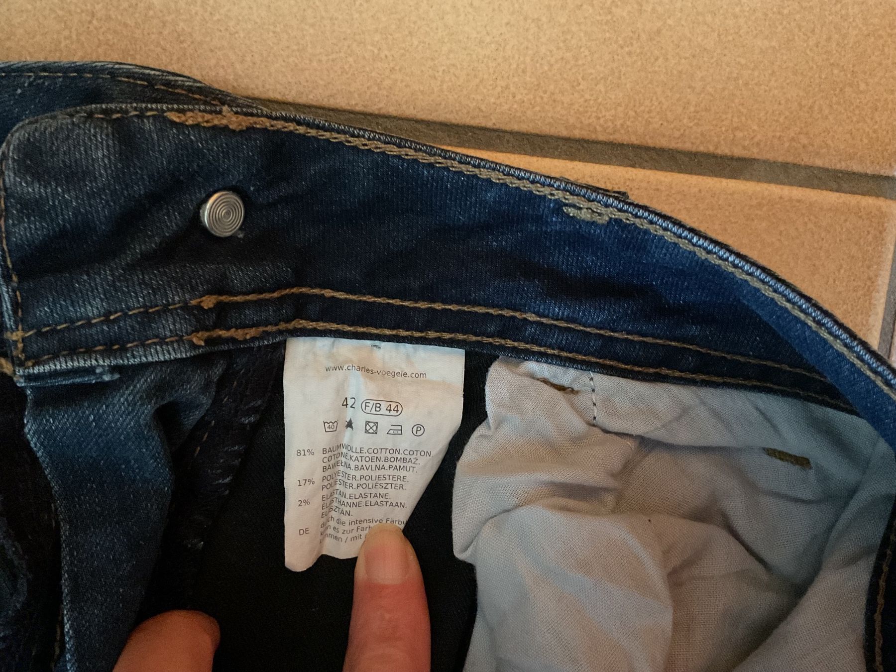 Jeans: Bermuda pantacourt jeans - Capri Hose gr. 42 – Gebraucht aus Icogne von luna.16 5