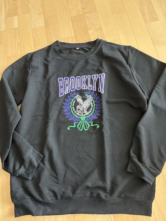Schwarzer Brooklyn Pulli Gr. XL, Adler Motiv