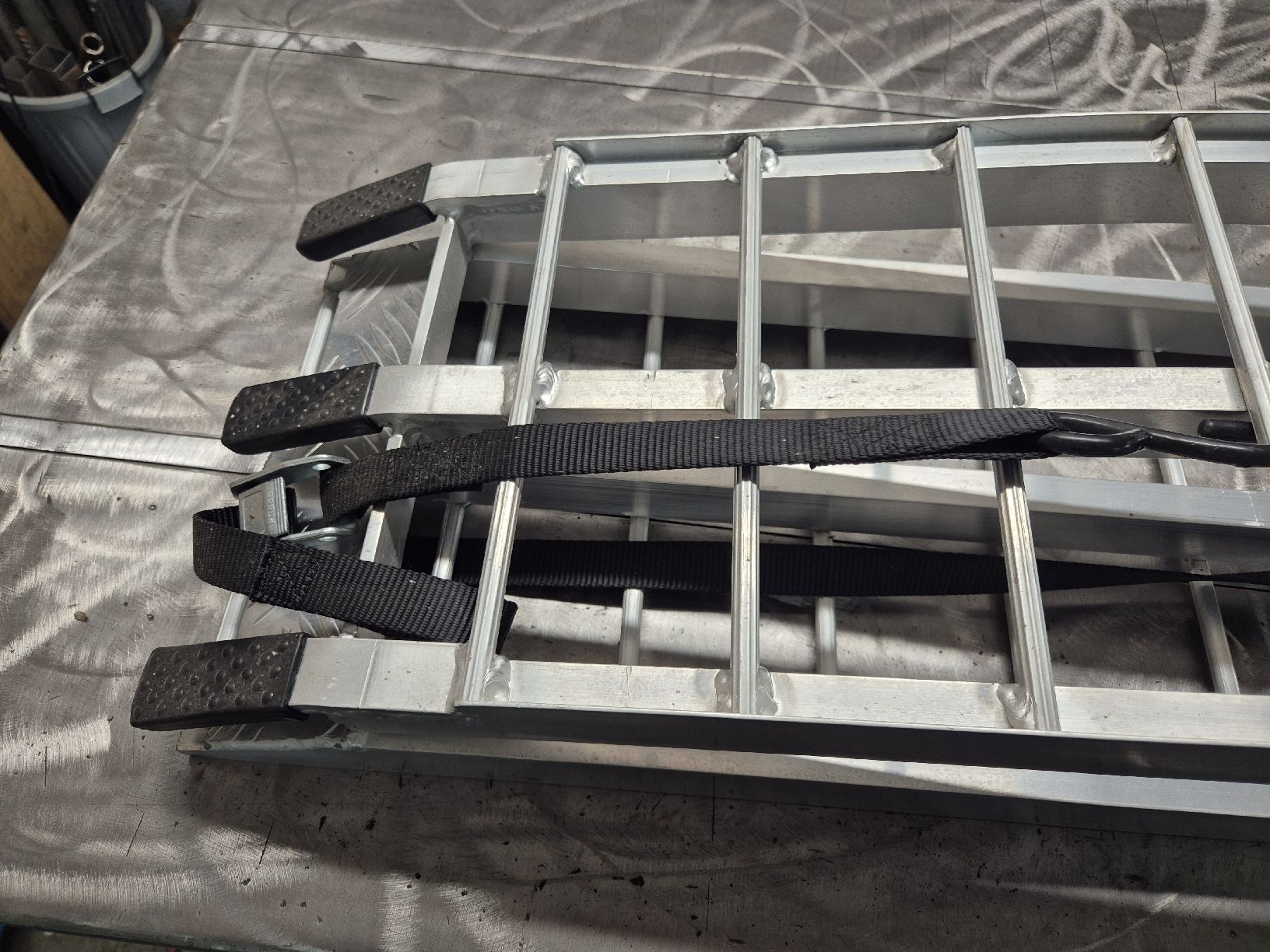 Rampe di accesso: Rampe de chargement moto – Nuovo (secondo la descrizione) da Le Locle venduto da CHEGUA 1